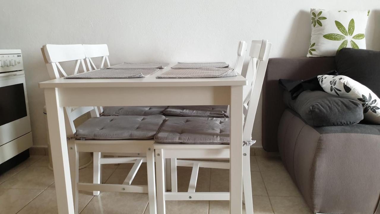 Hotel Lemon Tree Donji Seget Esterno foto