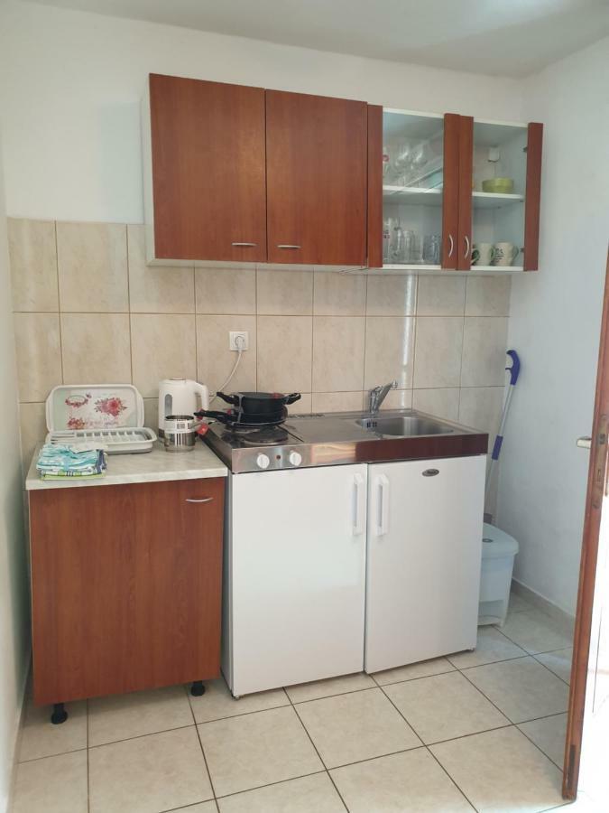 Hotel Lemon Tree Donji Seget Esterno foto