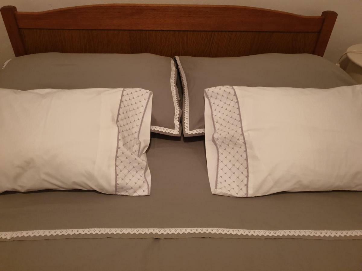 Hotel Lemon Tree Donji Seget Esterno foto